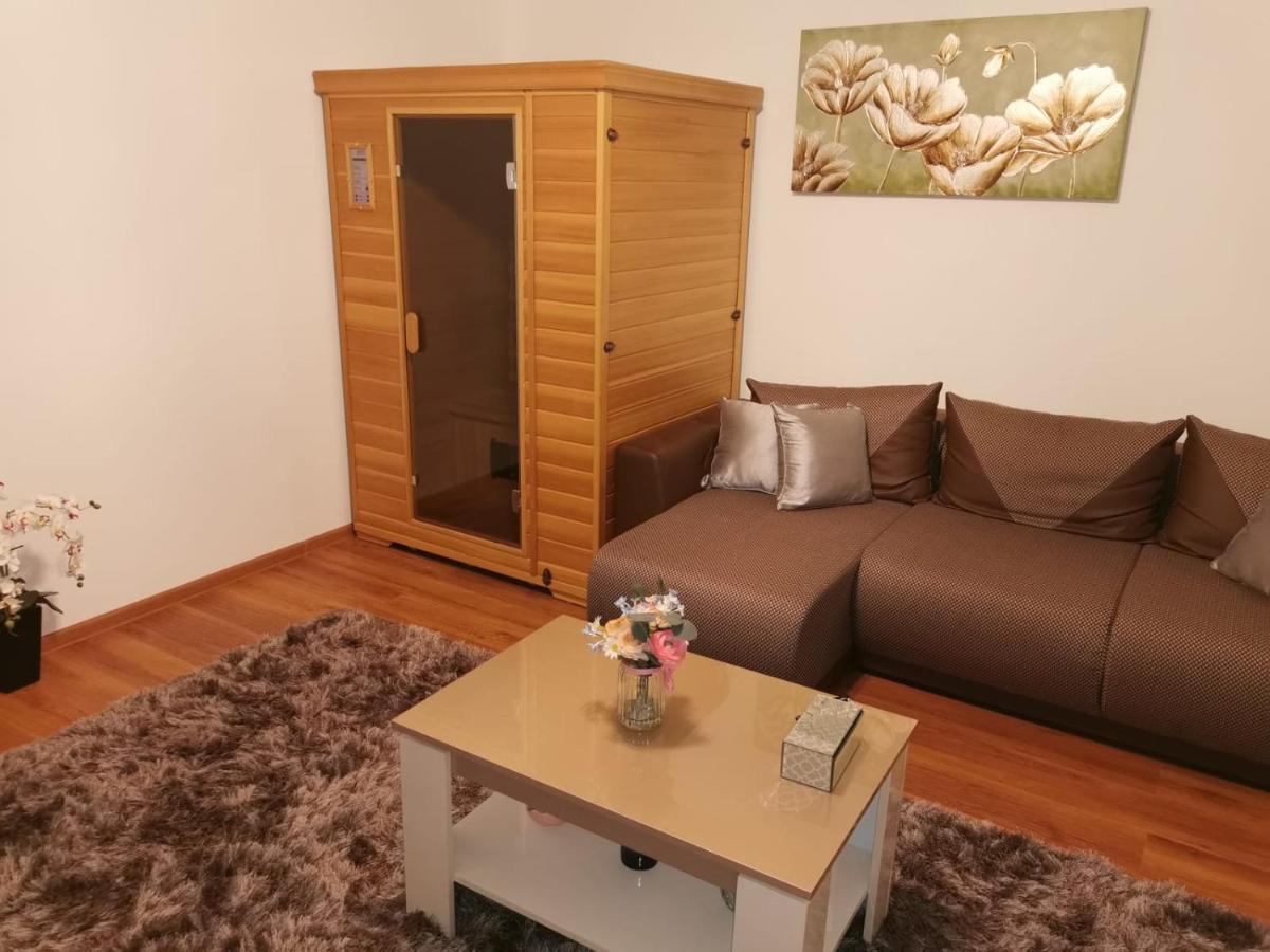 Apartament Asiral Lejlighed Braşov Eksteriør billede